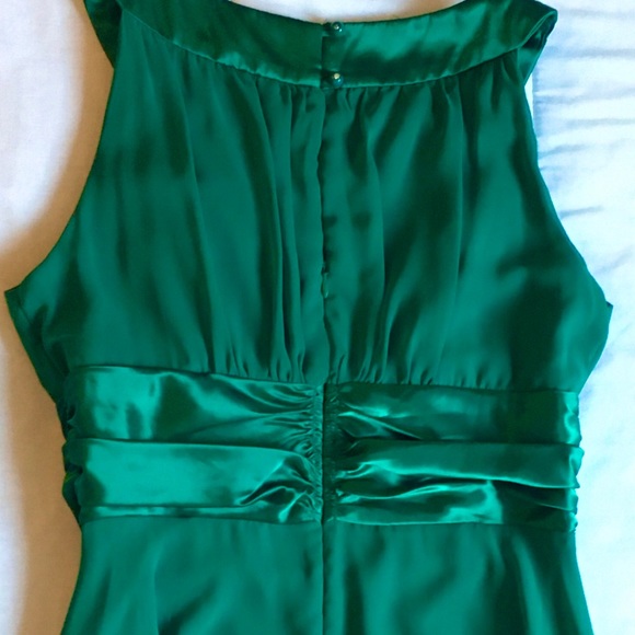 Lovely Green Chiffon and Satin Dress - Picture 4 of 8